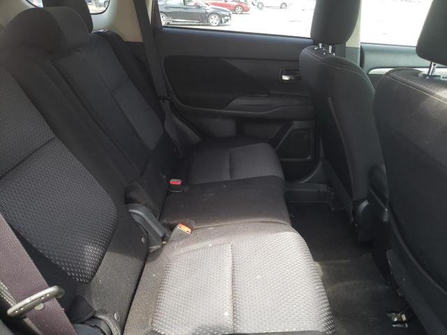 Photo 11 from auction – 2017 MITSUBISHI OUTLANDER with VIN JA4AD3A36HZ025165