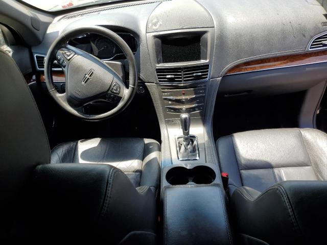 Photo 8 from auction – 2018 LINCOLN MKT with VIN 2LMHJ5NK4JBL01183