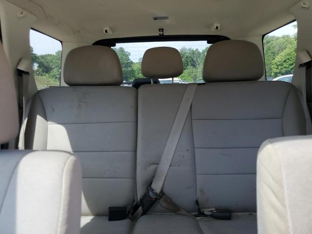 Photo 10 from auction – 2011 FORD ESCAPE XLT with VIN 1FMCU9DG5BKB00854