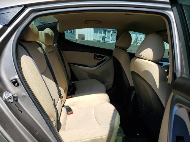 Photo 10 from auction – 2012 HYUNDAI ELANTRA GL with VIN 5NPDH4AE5CH081953
