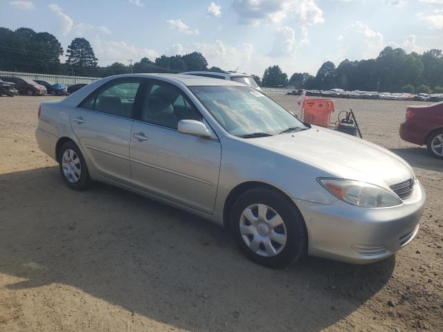 Photo 4 from auction – 2003 TOYOTA CAMRY LE with VIN 4T1BE32K03U756348