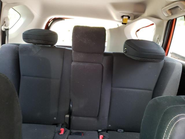 Photo 10 from auction – 2015 TOYOTA RAV4 XLE with VIN JTMRFREV5FD165204