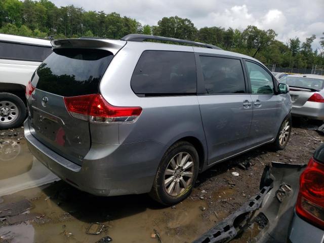 Photo 3 from auction – 2011 TOYOTA SIENNA LE with VIN 5TDJK3DC5BS030129