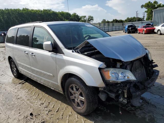 Photo 4 from auction – 2011 CHRYSLER TOWN & COU with VIN 2A4RR5DG9BR712625