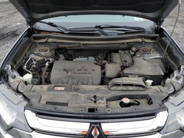 Photo 11 from auction – 2017 MITSUBISHI OUTLANDER with VIN JA4AZ2A3XHZ030610