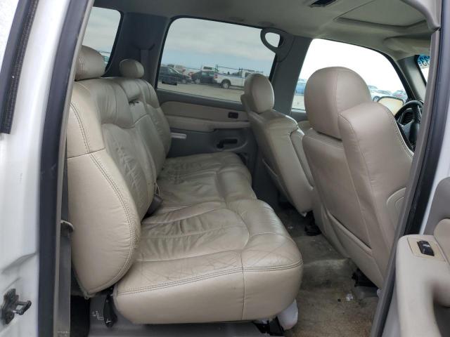 Photo 11 from auction – 2002 CHEVROLET SUBURBAN K with VIN 3GNFK16TX2G166382
