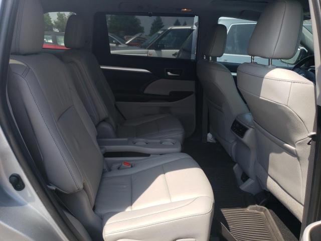 Photo 10 from auction – 2019 TOYOTA HIGHLANDER with VIN 5TDJZRFH6KS617057