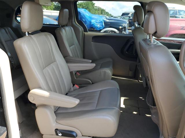 Photo 11 from auction – 2014 CHRYSLER TOWN & COU with VIN 2C4RC1BG1ER256739