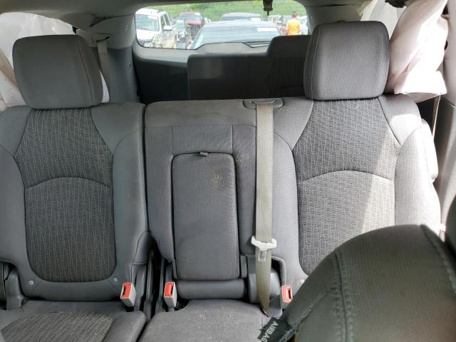 Photo 10 from auction – 2017 CHEVROLET TRAVERSE L with VIN 1GNKRFKD0HJ186458