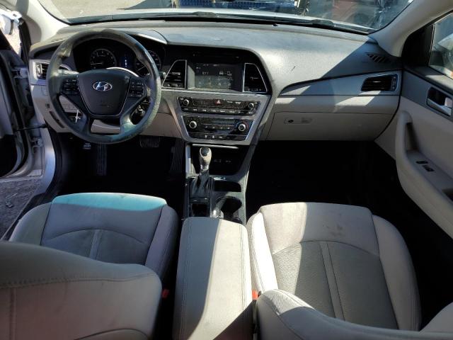 Photo 8 from auction – 2017 HYUNDAI SONATA SE with VIN 5NPE24AF5HH567359