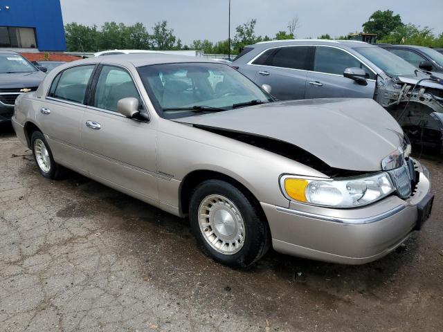 Photo 4 from auction – 2002 LINCOLN TOWN CAR E with VIN 1LNHM81W72Y661940