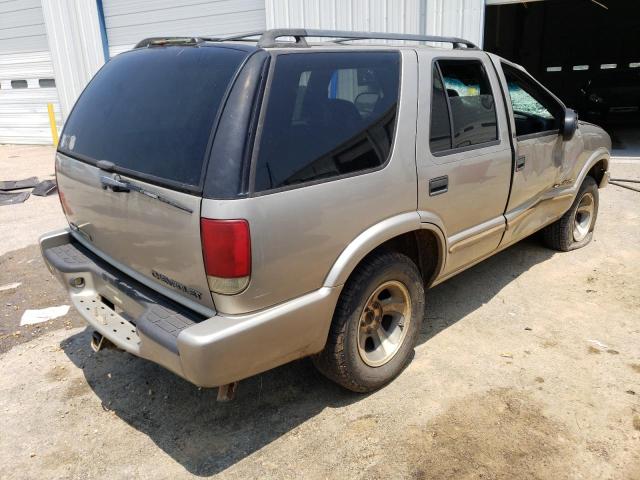 Photo 3 from auction – 2002 CHEVROLET BLAZER with VIN 1GNCS13W62K231951