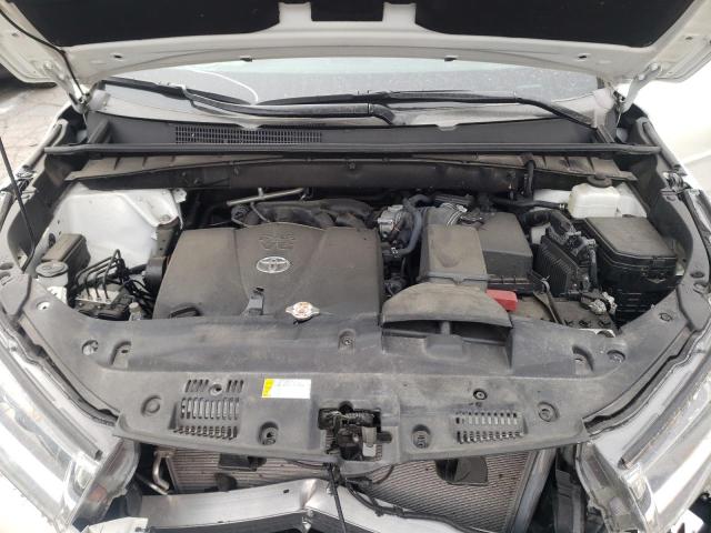 Photo 12 from auction – 2019 TOYOTA HIGHLANDER with VIN 5TDDZRFH2KS726225