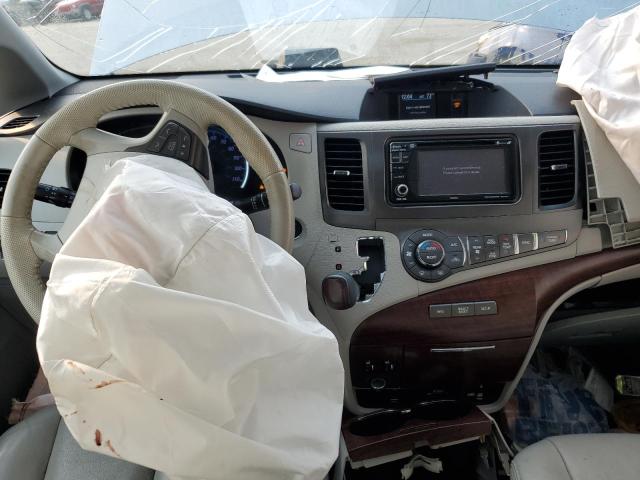 Photo 8 from auction – 2014 TOYOTA SIENNA XLE with VIN 5TDYK3DC5ES463596