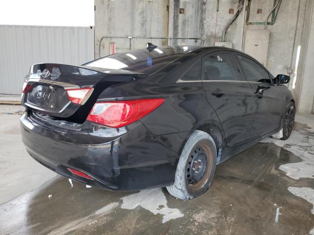 Photo 3 from auction – 2013 HYUNDAI SONATA GLS with VIN 5NPEB4AC8DH573494