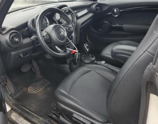 Photo 8 from auction – 2021 MINI COOPER with VIN WMWWJ3C0XM3M20354