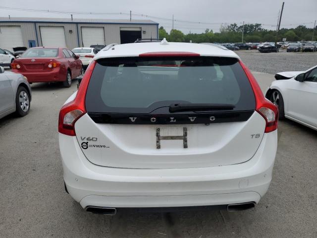 Photo 6 from auction – 2015 VOLVO V60 PREMIE with VIN YV126MEC9F1206352