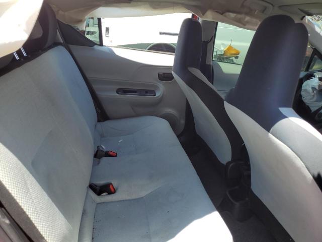Photo 10 from auction – 2012 TOYOTA PRIUS C with VIN JTDKDTB32C1519295