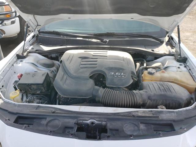 Photo 11 from auction – 2017 CHRYSLER 300 S with VIN 2C3CCABG9HH661669