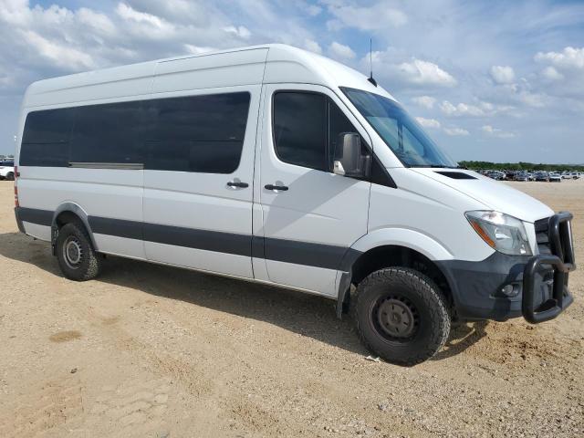Photo 4 from auction – 2017 MERCEDES-BENZ SPRINTER 2 with VIN WD3FE8CD1HP375451
