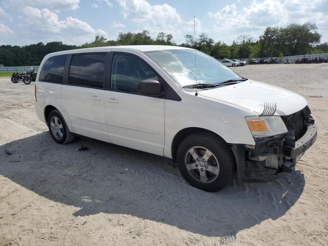 Photo 4 from auction – 2010 DODGE GRAND CARA with VIN 2D4RN4DE3AR101808