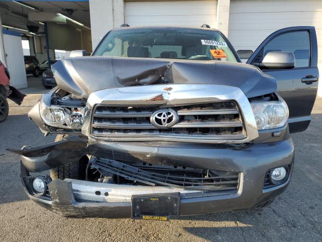 Photo 12 from auction – 2017 TOYOTA SEQOUIA with VIN 5TDBY5G1XHS147691