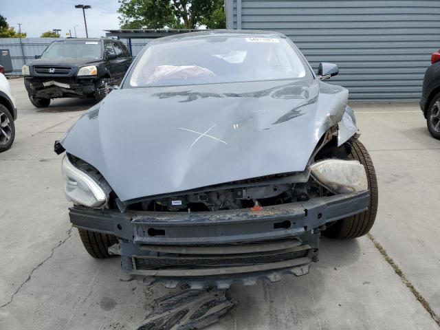 Photo 5 from auction – 2013 TESLA MODEL S with VIN 5YJSA1CN2DFP21141