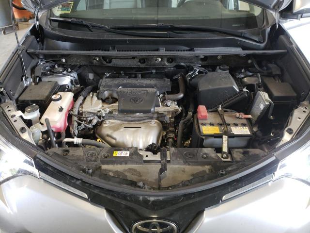 Photo 12 from auction – 2018 TOYOTA RAV4 LIMIT with VIN JTMDFREV4JD241580
