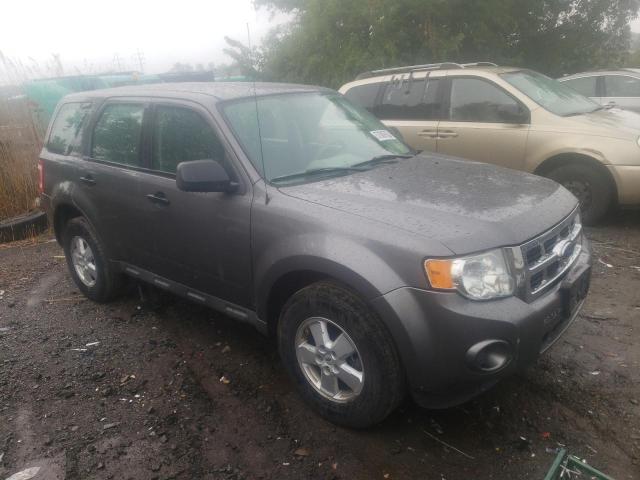 Photo 4 from auction – 2010 FORD ESCAPE XLS with VIN 1FMCU0C73AKA32193