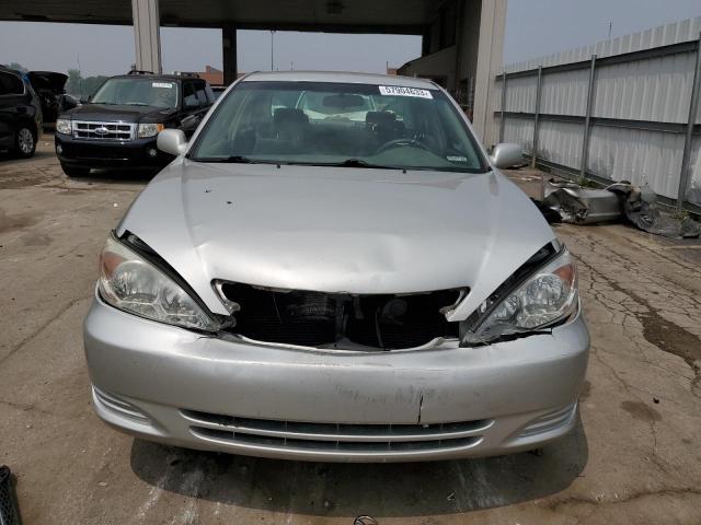 Photo 5 from auction – 2002 TOYOTA CAMRY LE with VIN 4T1BE32K52U034923