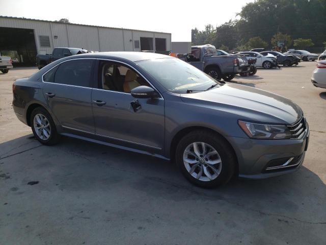 Photo 4 from auction – 2017 VOLKSWAGEN PASSAT S with VIN 1VWAT7A35HC073191