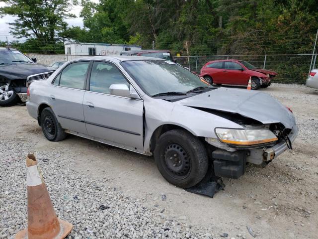 Photo 4 from auction – 2000 HONDA ACCORD with VIN 1HGCG5643YA030276