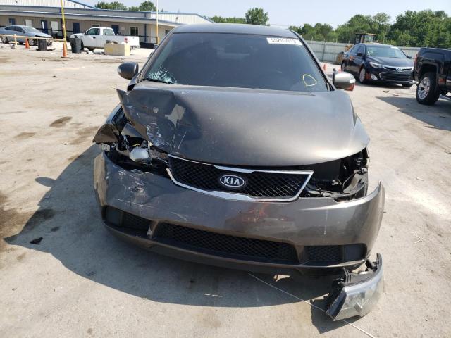 Photo 5 from auction – 2010 KIA FORTE EX with VIN KNAFU4A2XA5052842