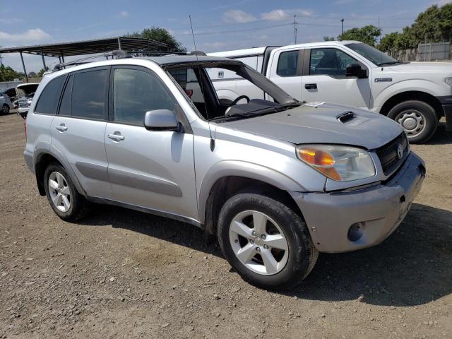 Photo 4 from auction – 2004 TOYOTA RAV4 with VIN JTEGD20V040019773