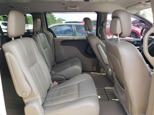 Photo 11 from auction – 2013 CHRYSLER TOWN & COU with VIN 2C4RC1CG0DR570752
