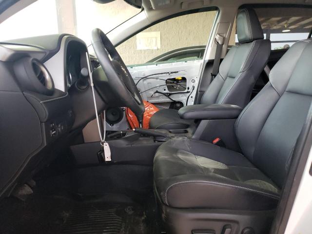 Photo 7 from auction – 2017 TOYOTA RAV4 LIMIT with VIN 2T3YFREV0HW356482