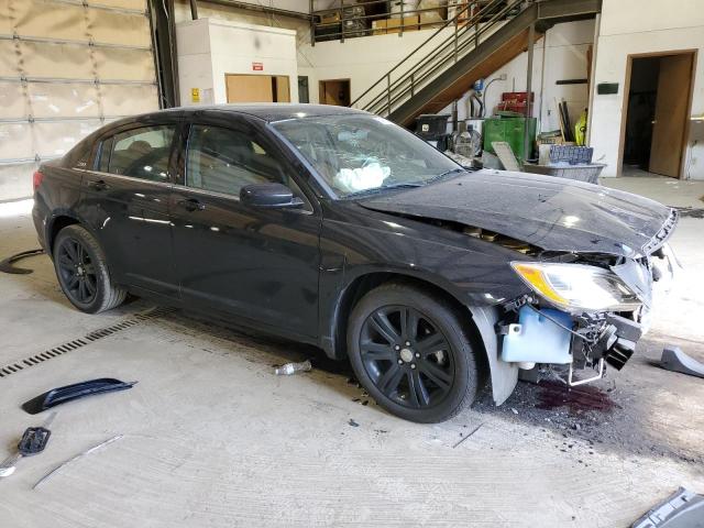 Photo 4 from auction – 2014 CHRYSLER 200 TOURIN with VIN 1C3CCBBB3EN198120