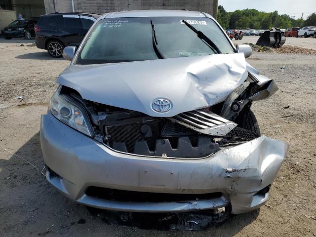 Photo 5 from auction – 2015 TOYOTA SIENNA LE with VIN 5TDKK3DC9FS554488