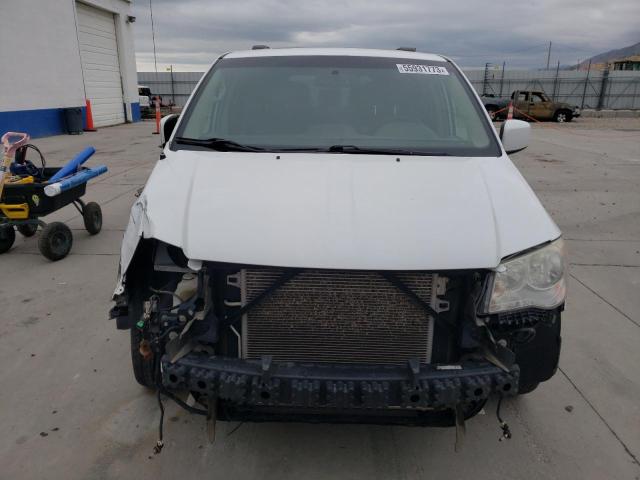 Photo 5 from auction – 2014 CHRYSLER TOWN & COU with VIN 2C4RC1CGXER205187