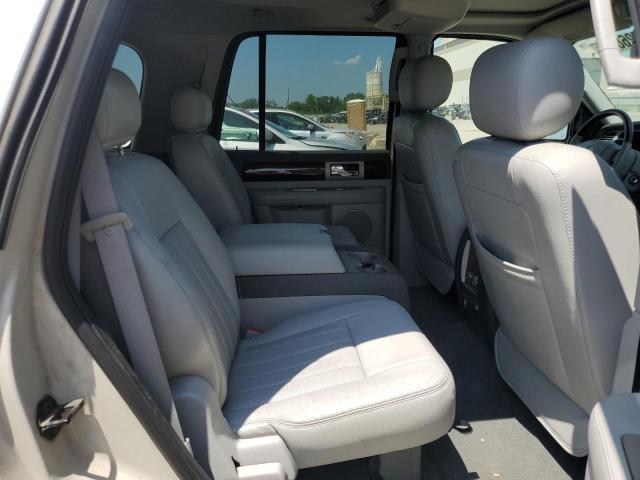 Photo 11 from auction – 2004 LINCOLN NAVIGATOR with VIN 5LMFU28R44LJ34830