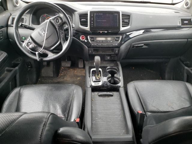 Photo 8 from auction – 2017 HONDA RIDGELINE with VIN 5FPYK3F71HB031927
