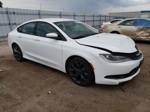 Снимка 4 от търг – 2016 CHRYSLER 200 S с VIN 1C3CCCBB1GN176268