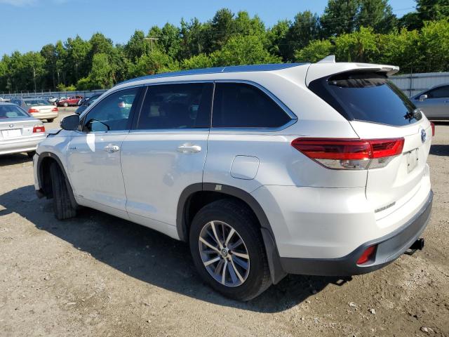 Photo 2 from auction – 2018 TOYOTA HIGHLANDER with VIN 5TDJGRFH5JS039022