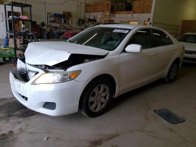 TOYOTA CAMRY BASE 2011 with VIN 4T1BF3EK6BU651692 - Photo from auction
