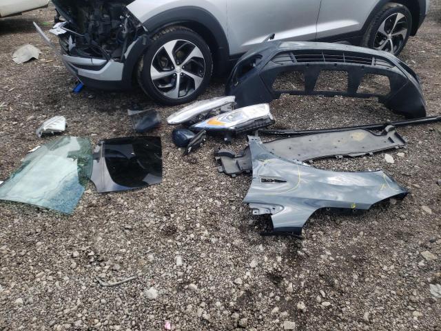 Photo 12 from auction – 2019 FORD ESCAPE SEL with VIN 1FMCU0HD9KUA32168