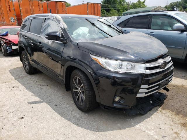 Photo 4 from auction – 2018 TOYOTA HIGHLANDER with VIN 5TDJZRFH0JS857784