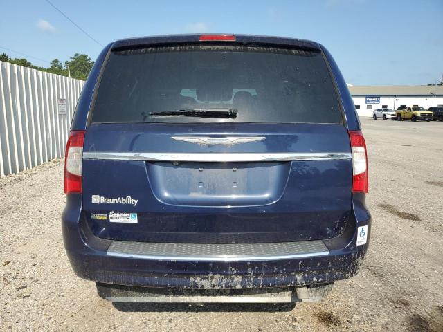 Photo 6 from auction – 2016 CHRYSLER TOWN & COU with VIN 2C4RC1BG2GR186459