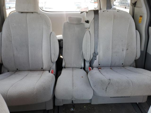 Photo 10 from auction – 2014 TOYOTA SIENNA LE with VIN 5TDKK3DCXES463809