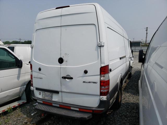 Photo 3 from auction – 2015 MERCEDES-BENZ SPRINTER 2 with VIN WD3PE8DC0FP161140