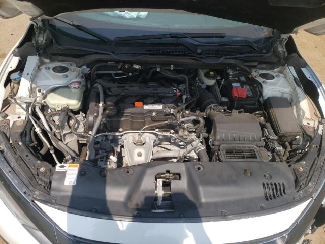 صورة رقم 11 من المزاد - 2017 HONDA CIVIC EX مع VIN 19XFC2F77HE226007